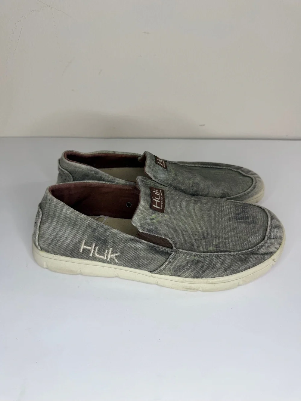 HUK Performance Brewster Slip-on Deck Shoes Fishing Grey Mens Size 44 US 10